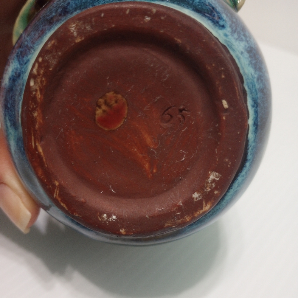 Vintage Drip Glaze Frog on Olive Branch Vase - Picture 9 of 9